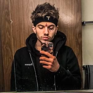 Meet your Posher, Cj